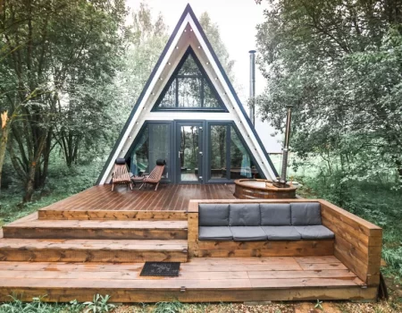 Глэмпинг А у реки